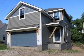 11214 N Oak Trafficway, Kansas City, MO 64155