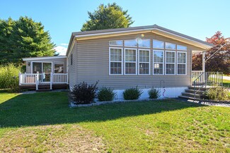 13 Dockside Ln, Rochester, NH 03867