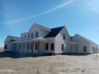 1400 Bayou Dr, Indianola, MS 38751