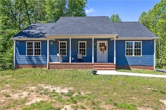124 Vogel Rd, Cumberland, VA 23040