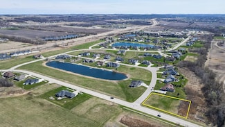 1010 Deer Run, Fond Du Lac, WI 54935