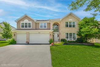 2308 Loop Rd, Algonquin, IL 60102