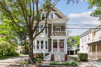 44 Pitman St Unit 1, Providence, RI 02906
