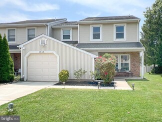 1365 Pepperbush Ct, Yardley, PA 19067