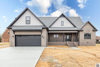 112 Saratoga Dr N, Murray, KY 42071