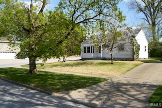 2125 Linden Ave, Mishawaka, IN 46544