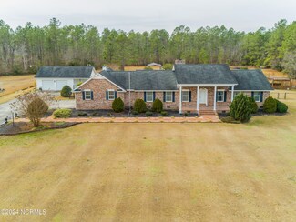 7400 New Britton Hwy E, Whiteville, NC 28472