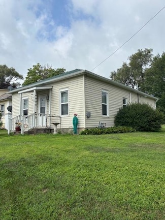 1220 Illinois St, Sidney, IA 51652