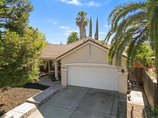 4001 Saintsbury Dr, Sacramento, CA 95834