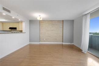 3000 Coral Way Unit 513, Coral Gables, FL 33145