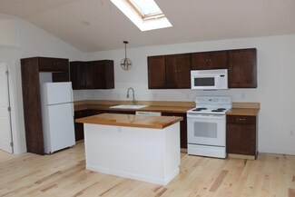 5 Patriots Way, Center Ossipee, NH 03814