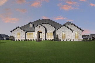 170 Waterview Dr, Gunter, TX 75058