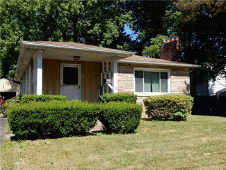 363 N Hawkins Ave, Akron, OH 44313