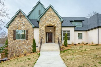 6513 Shelter Cove Dr, Hixson, TN 37343