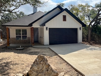 10 Sunshine Cir, Wimberley, TX 78676