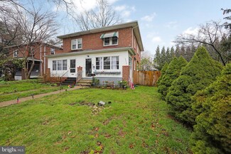 8 Laurel Ave, Florence, NJ 08518