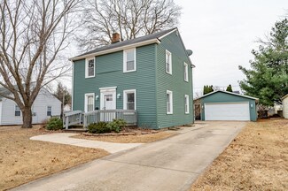 207 Sunset Ln, Mount Morris, IL 61054