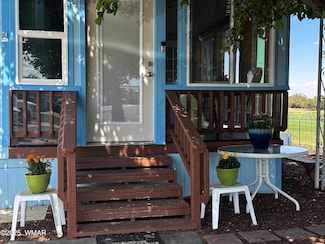 1855 Par Cir Unit 201, Show Low, AZ 85901