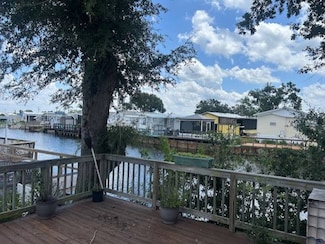 3624 Hula Cir, Ruskin, FL 33570