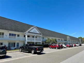 2220 Swedish Dr Unit 8, Clearwater, FL 33763