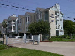 18617 Egret Bay Blvd Unit 303, Houston, TX 77058