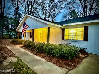 144 Mackey Dr, Madison, MS 39110