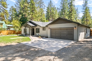 19415 Comanche Cir, Bend, OR 97702