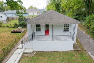 1144 Cedar St, Clarksville, TN 37040