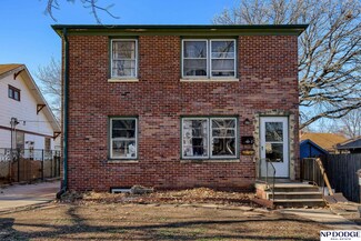221 N 33rd St, Lincoln, NE 68503