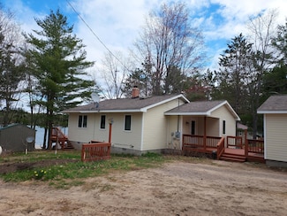 5188 Green Acre Dr, Frederic, MI 49733