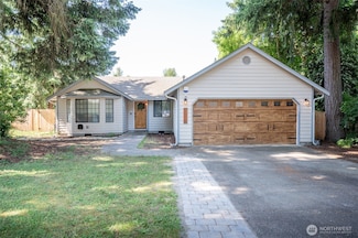 1815 Diamond Loop SE, Lacey, WA 98503
