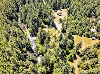 20 W Newberry Ln, Elma, WA 98541