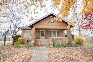 403 Prairie St, Greenfield, IL 62044