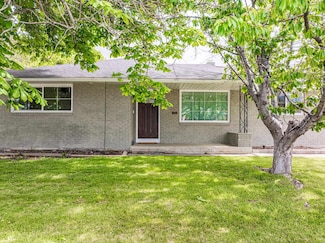 146 S 16th Ave, Pocatello, ID 83201