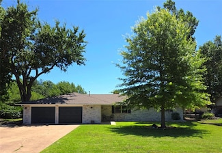 1336 N Greenway Dr, Oklahoma City, OK 73127