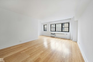 176 E 77th St Unit 8L, New York, NY 10075