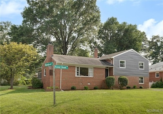 5401 Forest Brook Dr, Richmond, VA 23230