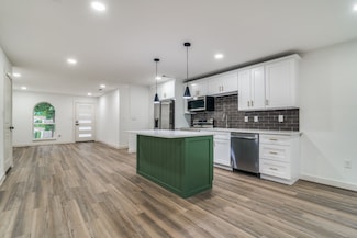 237 Trailridge Dr, Garland, TX 75043