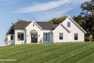 5605 Dogwood Trail, Jefferson City, MO 65101
