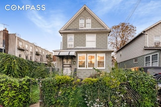 97-30 127th St, Richmond Hill S., NY 11419