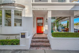 317 E Bay Front, Newport Beach, CA 92662