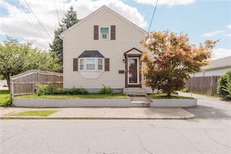 73 Manton St, Pawtucket, RI 02861