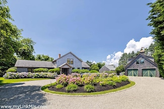 160 Katama Rd, Edgartown, MA 02539