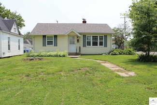 1300 E 7th St, Sedalia, MO 65301