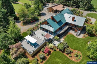 39975 Sandner Dr, Scio, OR 97374