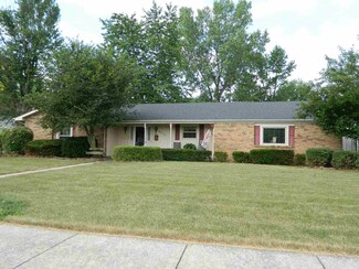 4530 Thorngate Dr, Fort Wayne, IN 46835