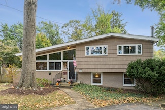 11411 Cam Ct, Kensington, MD 20895