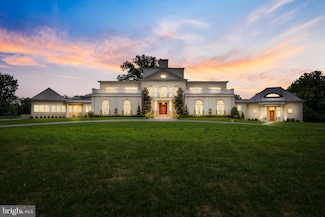 326 Tom Brown Rd, Moorestown, NJ 08057