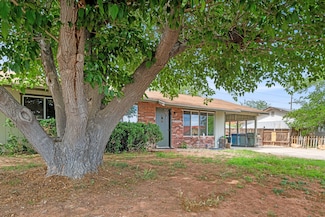 2105 Panorama Pkwy N, St. George, UT 84790