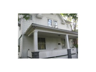 744 N 32nd St, Kansas City, KS 66102